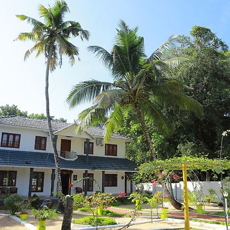 Marari Peterland Apartamento Alappuzha Exterior foto