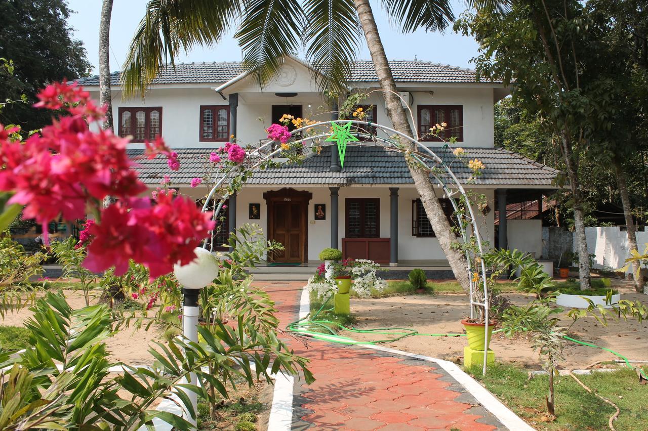 Marari Peterland Apartamento Alappuzha Exterior foto